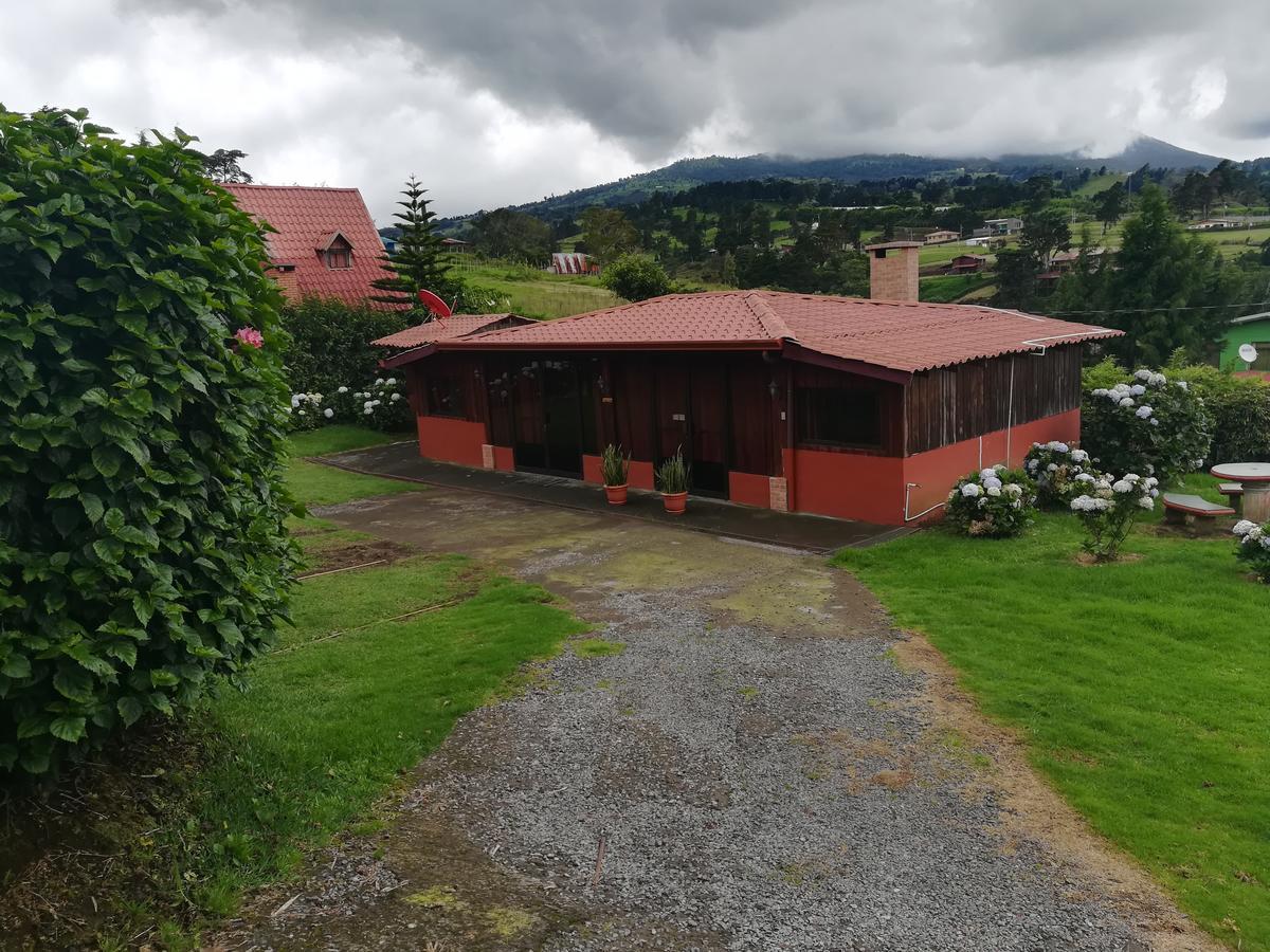 Hotel Chalets Los Volcanes Fraijanes Dış mekan fotoğraf